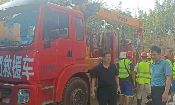 泰宏人舍小家顧大家，奔赴陣地參與災(zāi)后救援工作  現(xiàn)場紀實